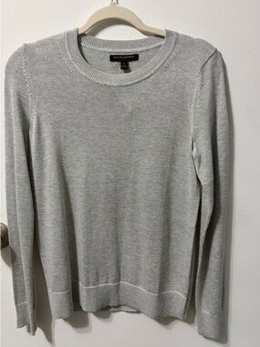 Banana Republic Silver-Gray Knit Crewneck Sweater
